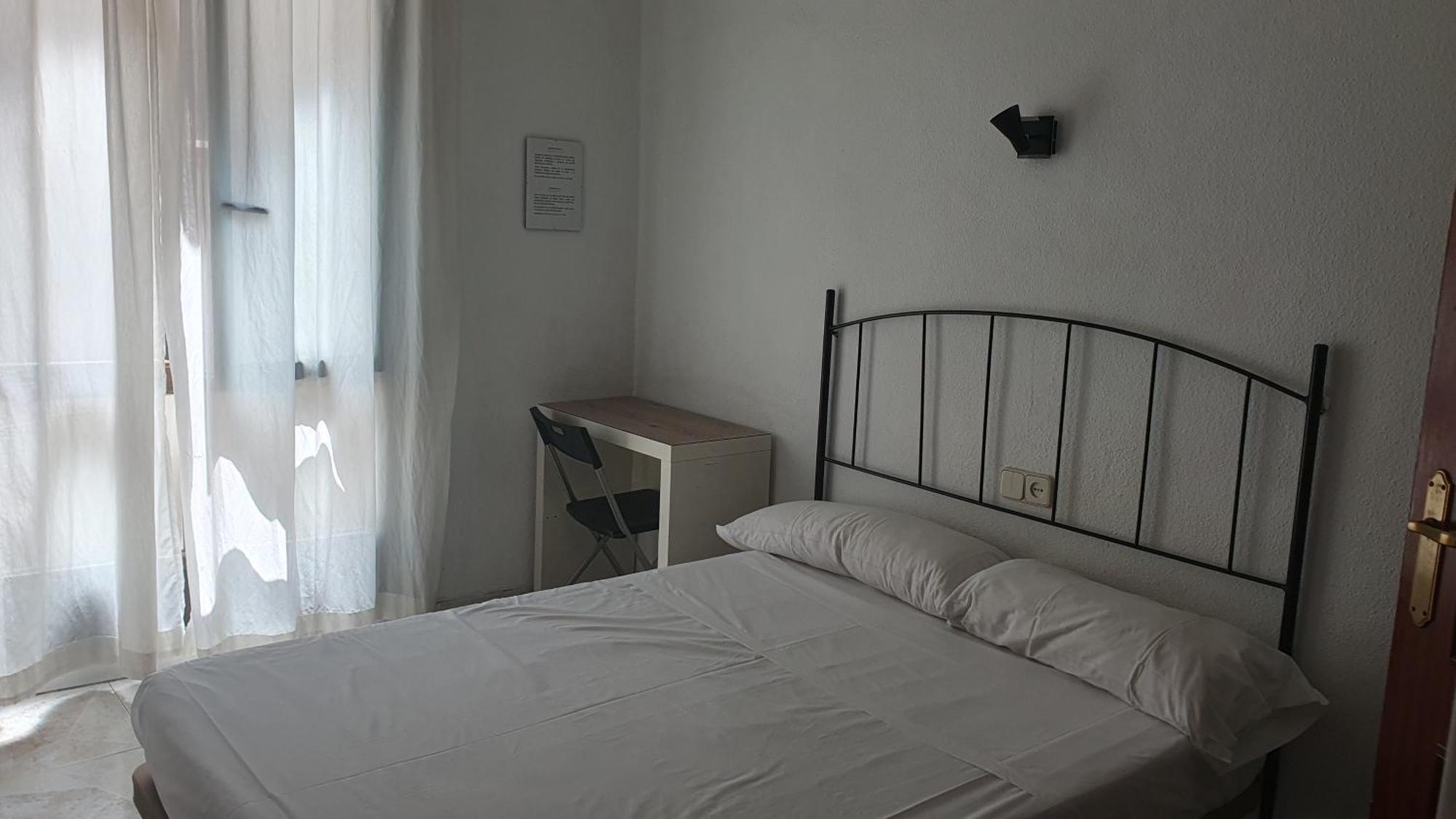 Fuencarral Kryse&Breogan Hotel Madrid Room photo